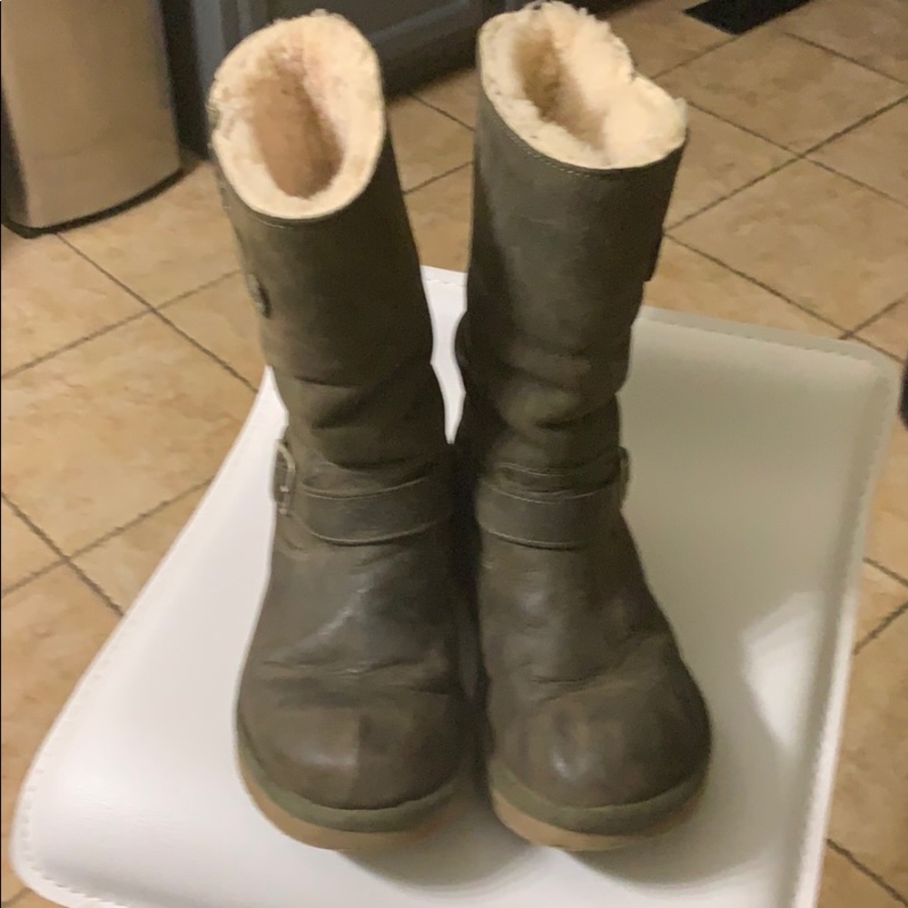 Vermin UGG US size 8 in very good condition
